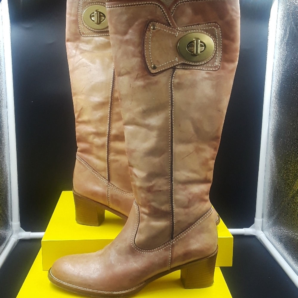 Authentic coach leather  boots